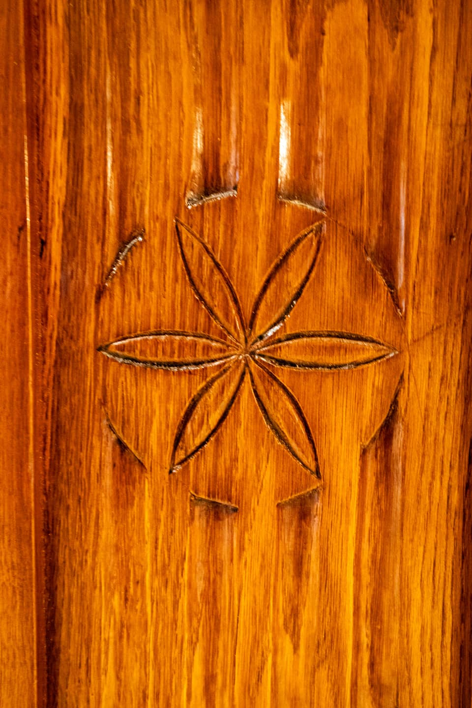 Détail d'une armoire typique de l'Ain